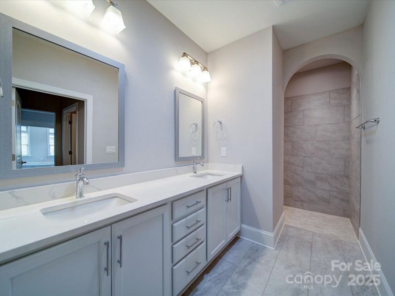 Furnished interior view inside a new home in The Courtyards on New Hope, Gastonia (Image 5).