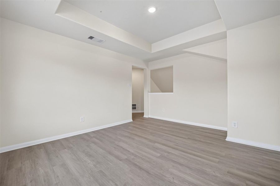 Spacious, unfurnished interior of a new home in , Montgomery (Image 35).