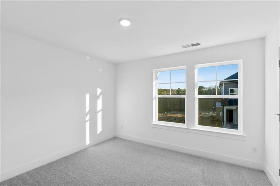 Spacious, unfurnished interior of a new home in Grandview Terrace, Canton (Image 11).
