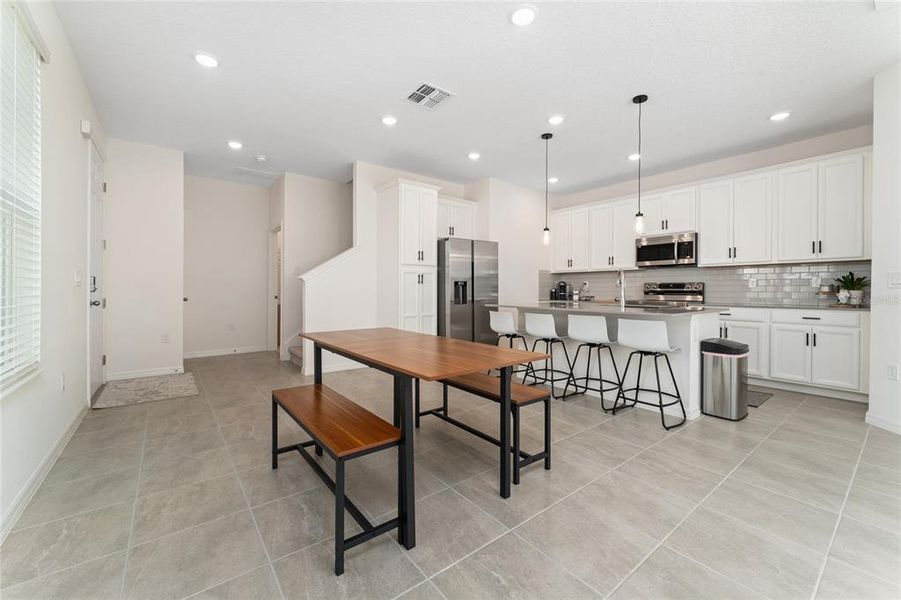 Furnished interior view inside a new home in Mezzano, Winter Garden (Image 24).