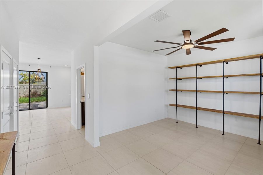 Spacious, unfurnished interior of a new home in Parker Pointe, Homestead (Image 41). Spacious, unfurnished interior of a new home in Parker Pointe, Homestead (Image 41).