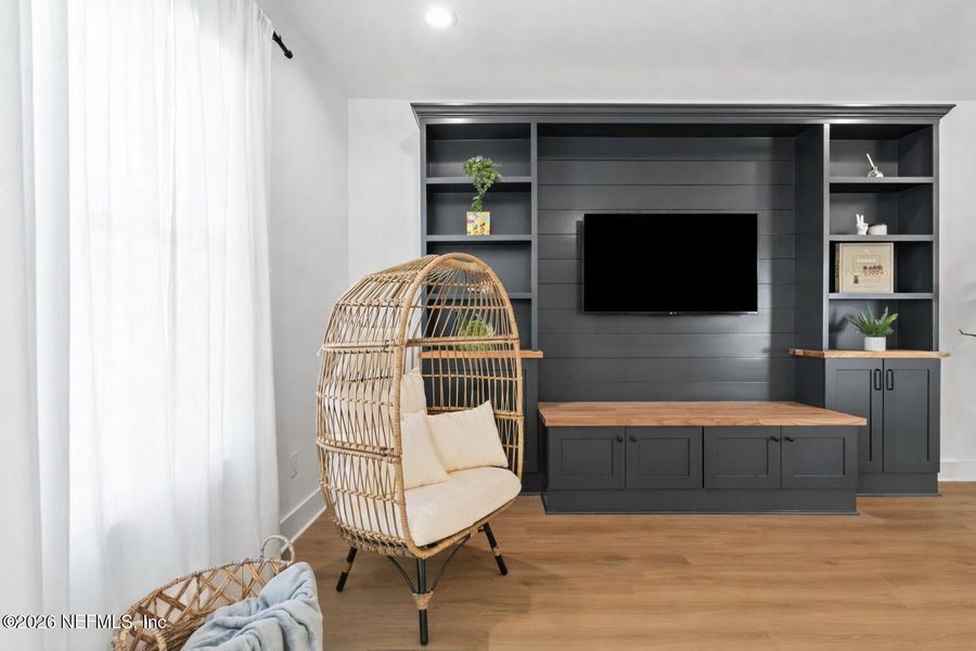 Furnished interior view inside a new home in , Jacksonville Beach (Image 7).