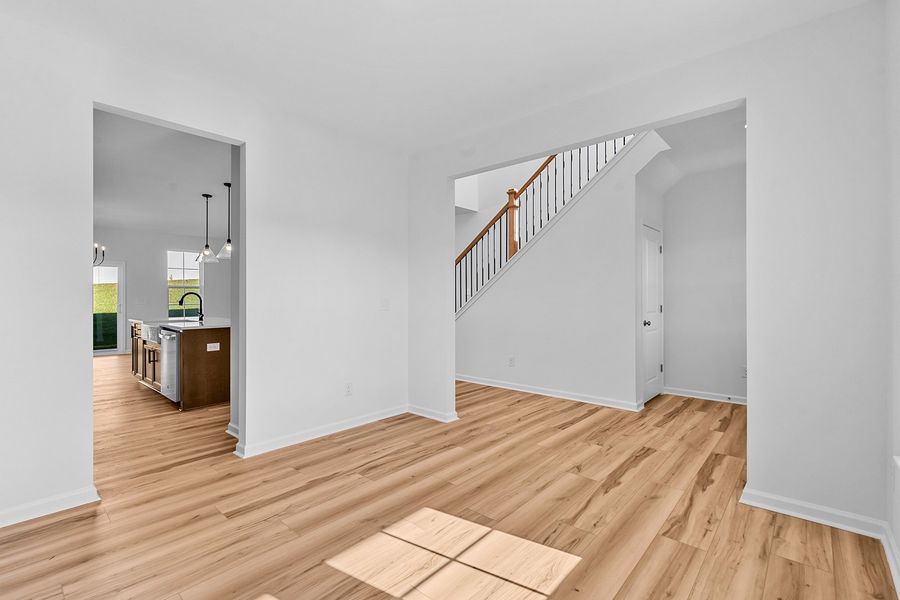 Spacious, unfurnished interior of a new home in Hanes Lake, Winston-Salem (Image 25).