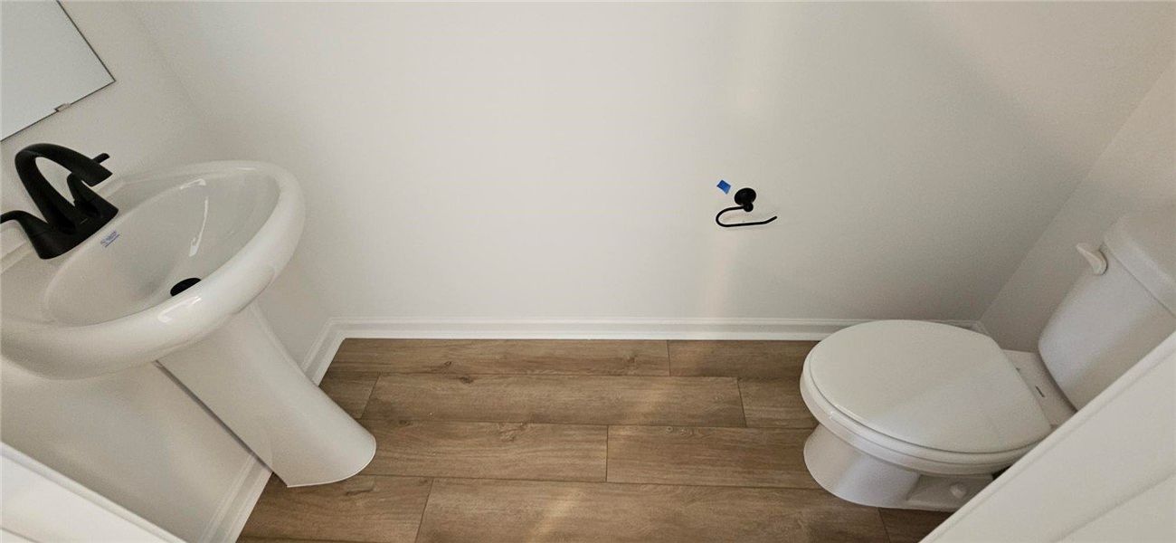 This clean and functional bathroom features essent