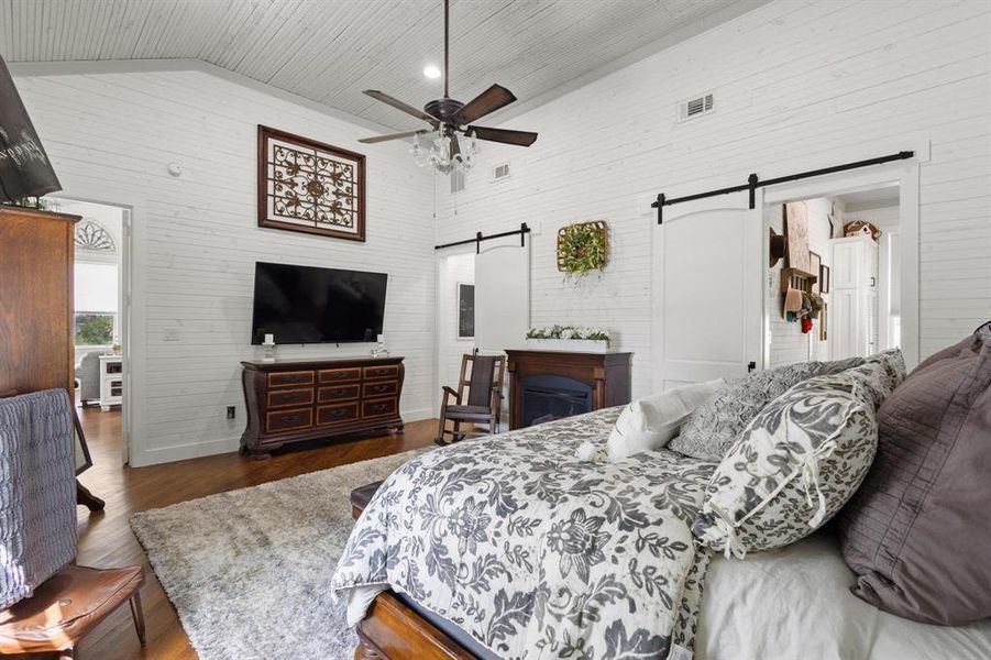 Furnished interior view inside a new home in , Collinsville (Image 12). Furnished interior view inside a new home in , Collinsville (Image 12).