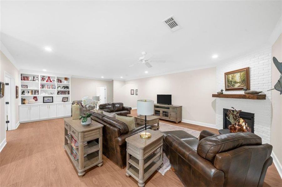 Furnished interior view inside a new home in , Hoschton (Image 30). Furnished interior view inside a new home in , Hoschton (Image 30).