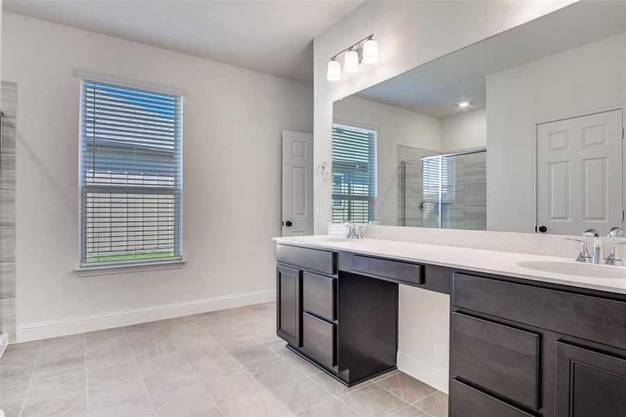 Furnished interior view inside a new home in Sierra Vista at Kelly Ranch, Aledo (Image 10).