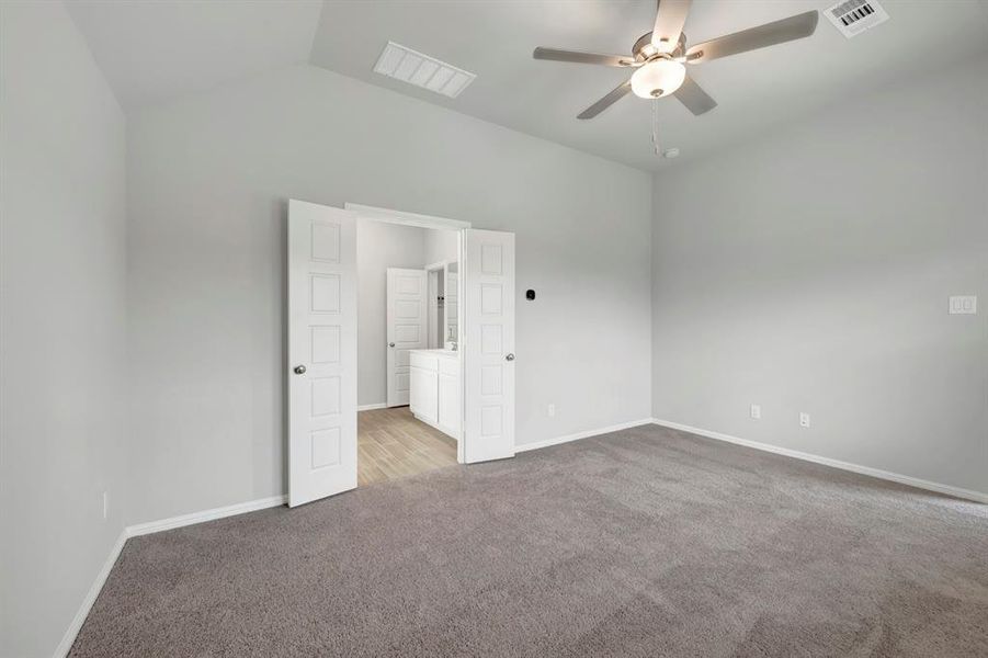 Spacious, unfurnished interior of a new home in Elevon, Lavon (Image 33).