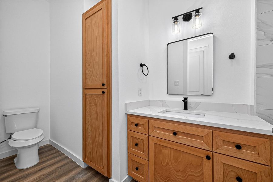 Furnished interior view inside a new home in , Conroe (Image 5).