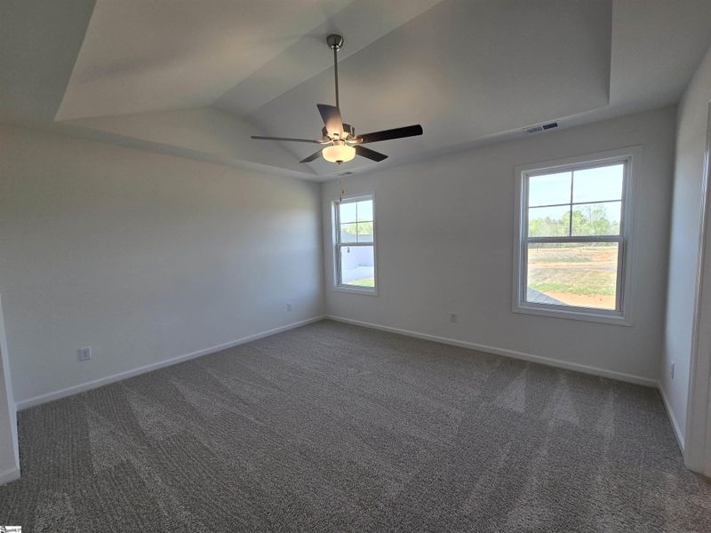 Spacious, unfurnished interior of a new home in Shiloh Trail, Wellford (Image 26).