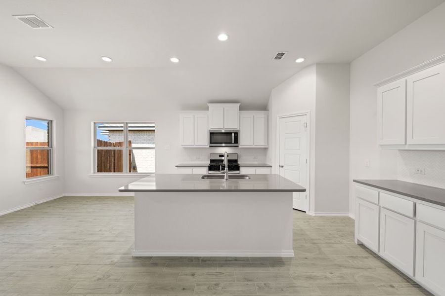 Representative exterior photo of a completed home built from the Cheyenne by Impression Homes in Baker Farms, Cleburne, TX (Image 4).