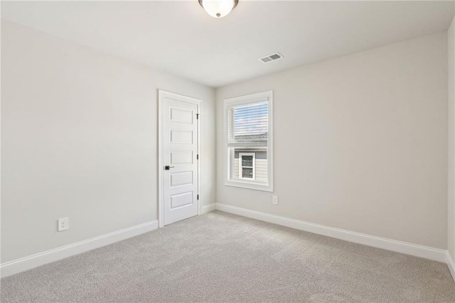 Spacious, unfurnished interior of a new home in Hemingway - Reserve Series, Cumming (Image 51).