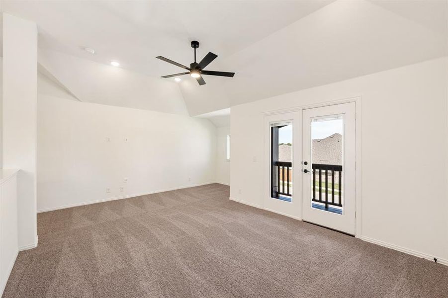 Spacious, unfurnished interior of a new home in Bear Creek Classic 60, Lavon (Image 33). Spacious, unfurnished interior of a new home in Bear Creek Classic 60, Lavon (Image 33).