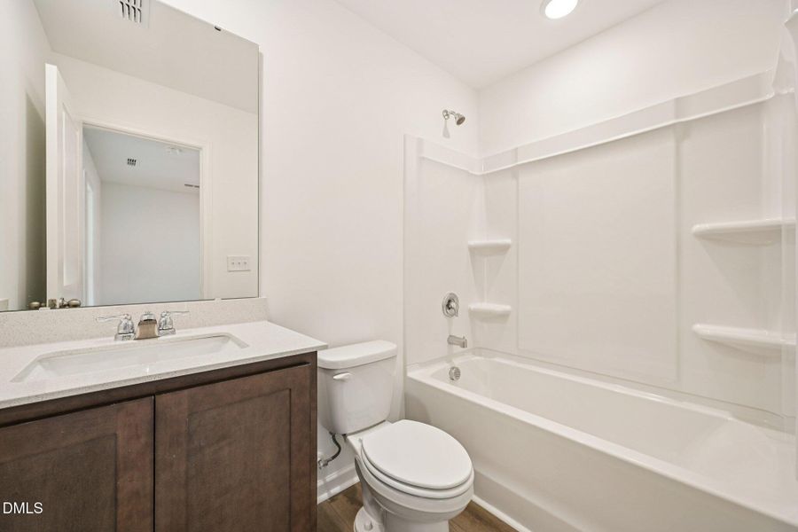 27-web-or-mls-Flagstone Wy-S1110-027