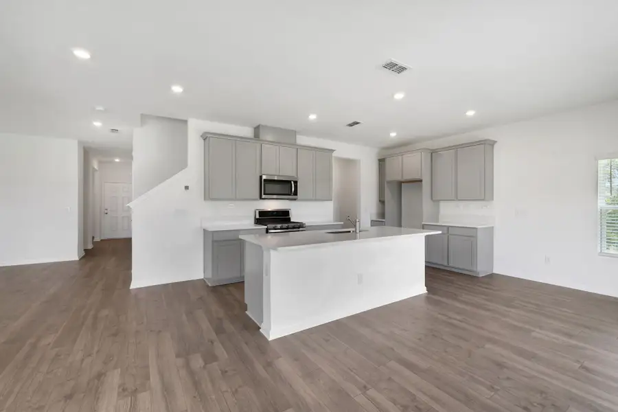 3br New Home in Orange Park, FL.  - Slide 11