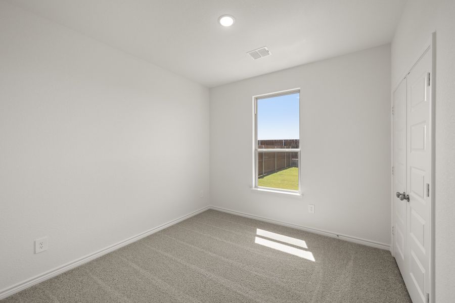 Spacious, unfurnished interior of a new home in Baker Farms, Cleburne (Image 26). Spacious, unfurnished interior of a new home in Baker Farms, Cleburne (Image 26).