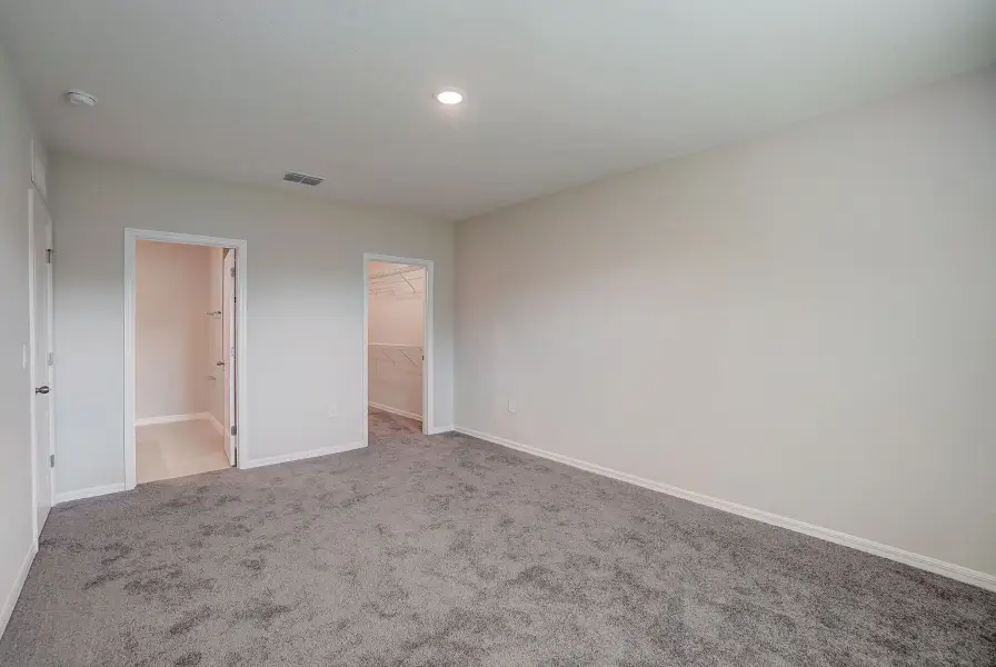 Representative unfurnished interior of a home built from the Oak by Maronda Homes in Highland Park, Newberry (Image 20). Representative unfurnished interior of a home built from the Oak by Maronda Homes in Highland Park, Newberry (Image 20).