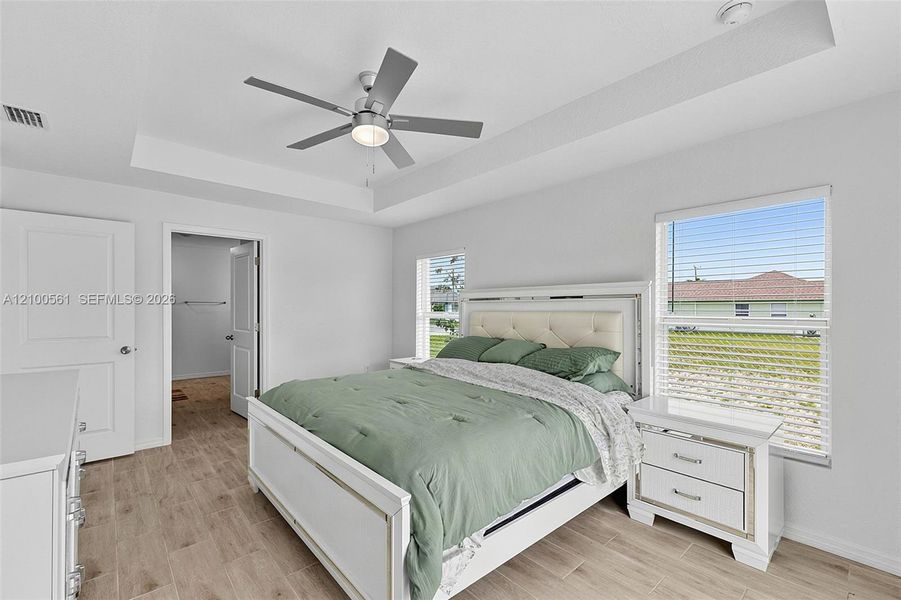 Furnished interior view inside a new home in , Cape Coral (Image 17).