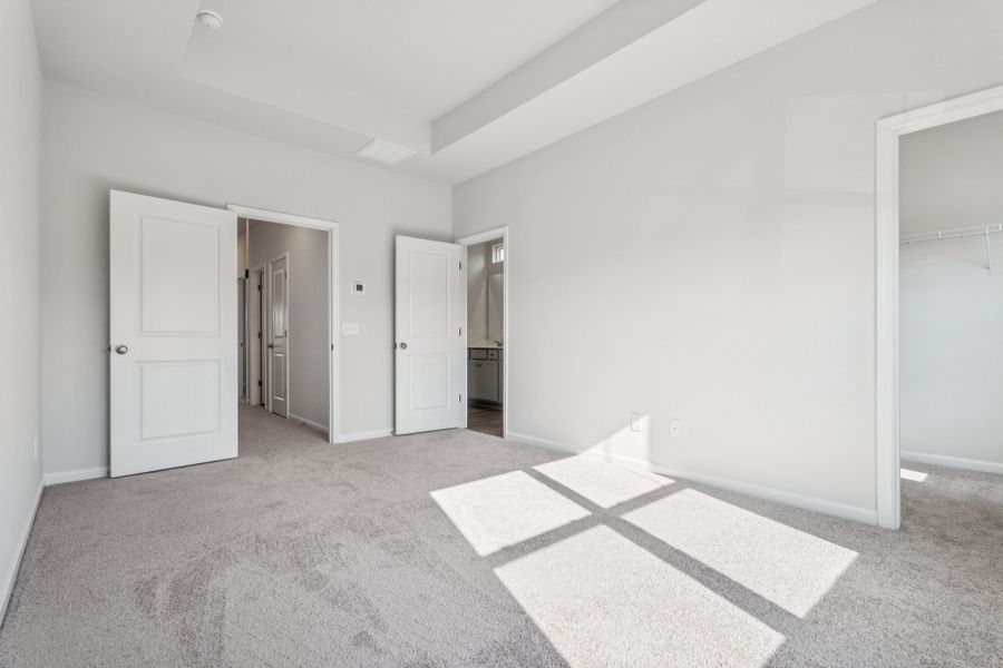Spacious, unfurnished interior of a new home in Lakeview Village, Charlotte (Image 14). Spacious, unfurnished interior of a new home in Lakeview Village, Charlotte (Image 14).