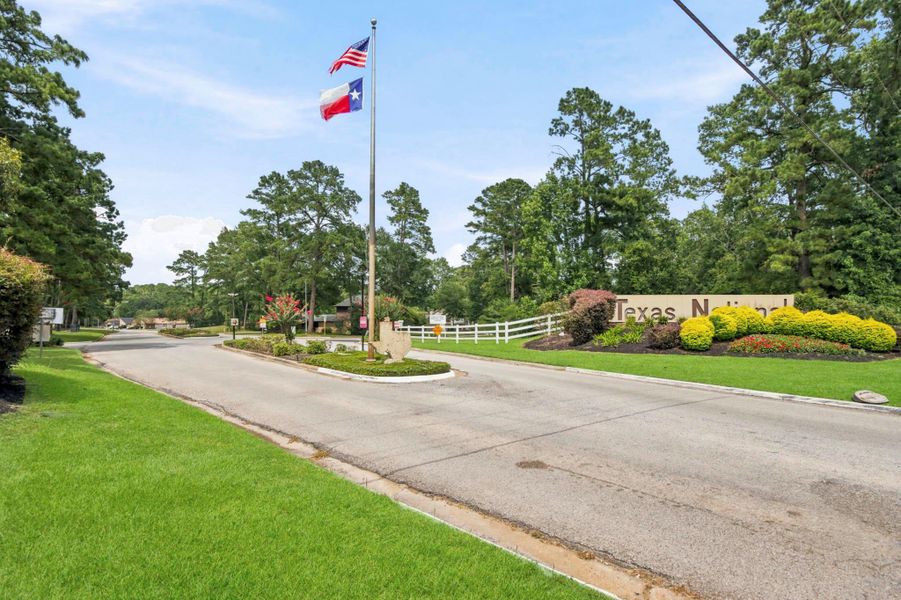 This beautiful home is located in Texas National, a growing community in Willis. Enjoy a peaceful and scenic setting completely surrounded by tall, mature oak trees. This beautiful home is located in Texas National, a growing community in Willis. Enjoy a peaceful and scenic setting completely surrounded by tall, mature oak trees.
