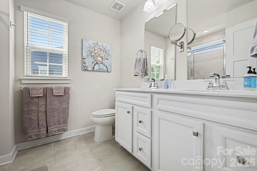 Furnished interior view inside a new home in , Gastonia (Image 18).