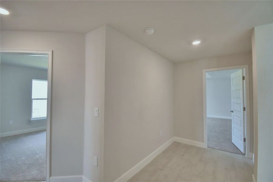 Spacious, unfurnished interior of a new home in Lake Juliana Estates, Auburndale (Image 34).