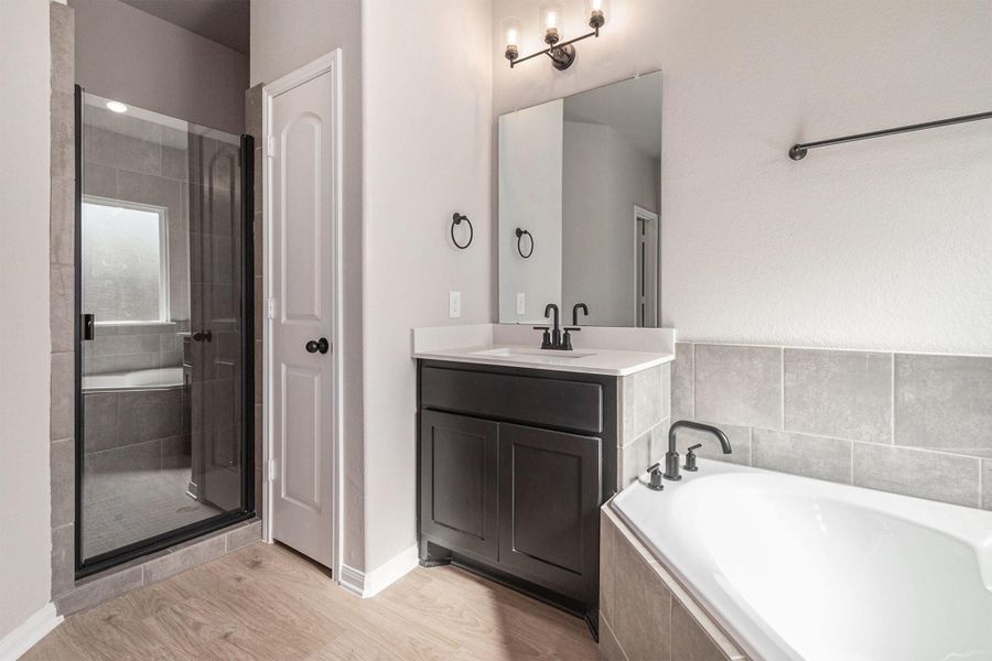 Furnished interior view inside a new home in Oakwood Ranch, Willis (Image 6).