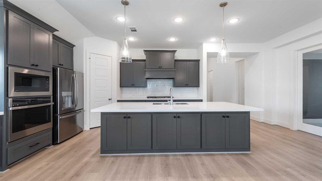 Furnished interior view inside a new home in Mosaic 50', Celina (Image 11). Furnished interior view inside a new home in Mosaic 50', Celina (Image 11).