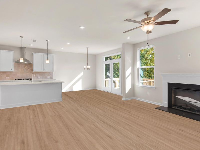 Representative unfurnished interior of a home built from the The Willow B at Wehunt Meadows by Davidson Homes LLC in Wehunt Meadows, Hoschton (Image 18).