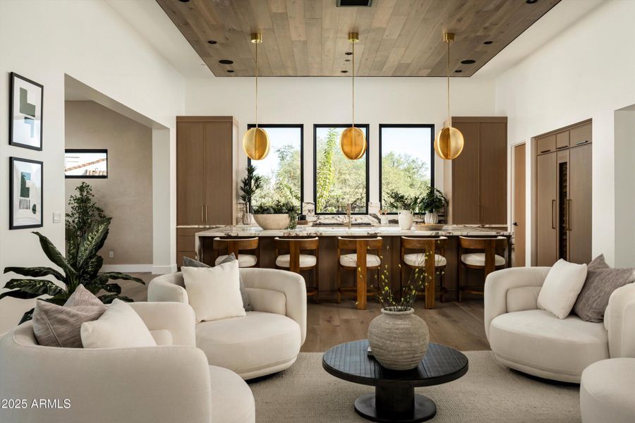 06-8386 E Leaning Rock Staged-6