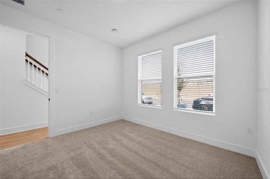 Spacious, unfurnished interior of a new home in , Winter Garden (Image 21).