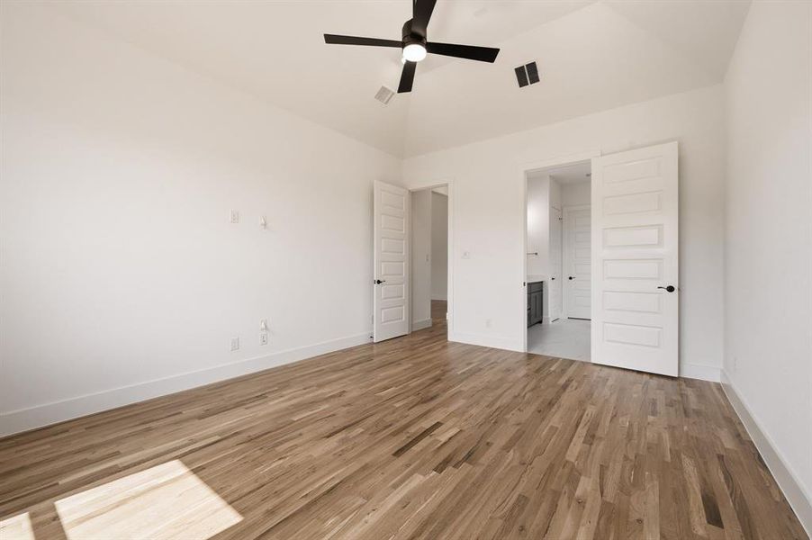 Spacious, unfurnished interior of a new home in Parks of Aledo, Aledo (Image 20).
