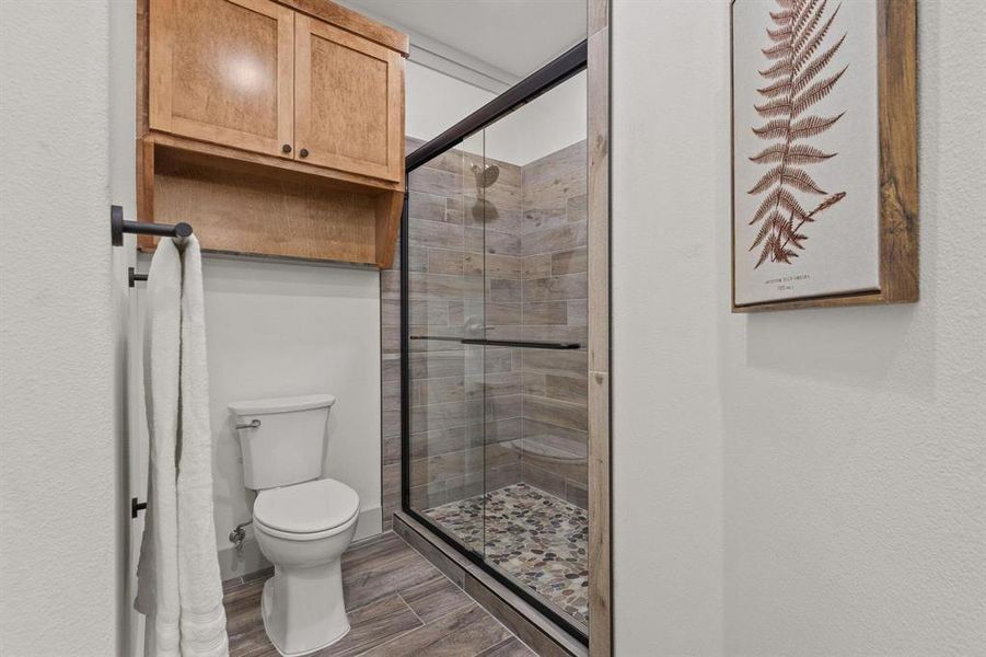 Furnished interior view inside a new home in , Howe (Image 16).