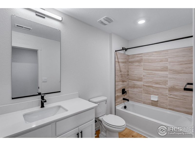 Furnished interior view inside a new home in Hansen Farm, Fort Collins (Image 6).
