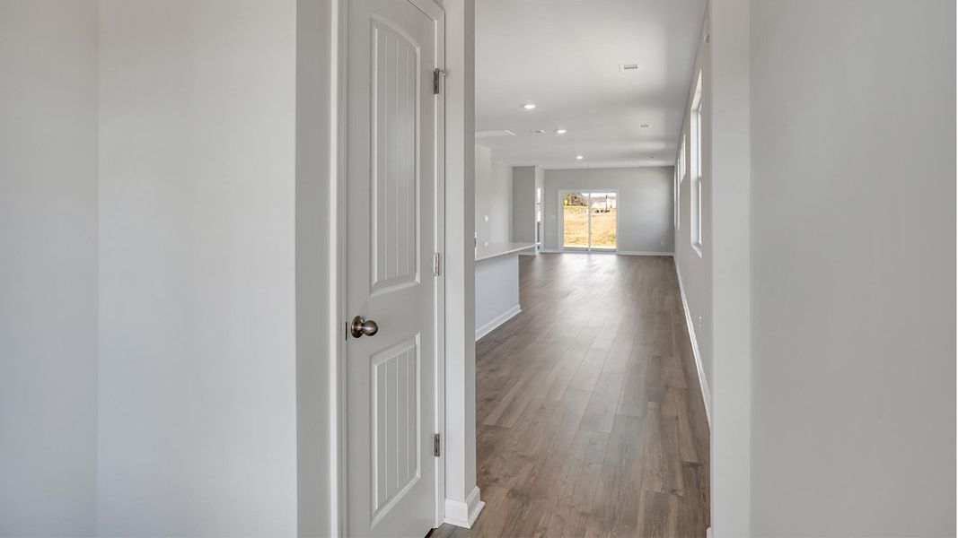 Representative unfurnished interior of a home built from the DESMOND by D.R. Horton in Nexus South, Gallatin (Image 18).