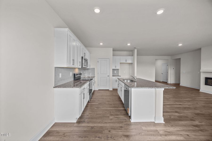 10-web-or-mls-BLS_0024