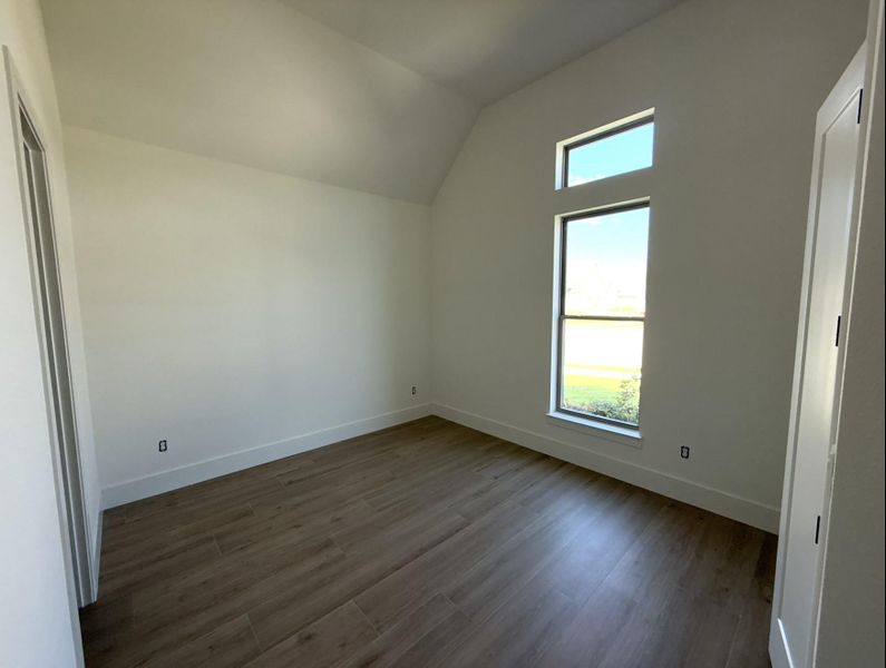 Image 11 of a home in .