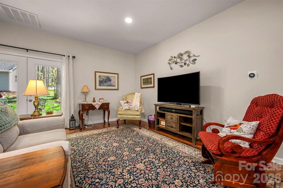 Furnished interior view inside a new home in , Hendersonville (Image 19). Furnished interior view inside a new home in , Hendersonville (Image 19).