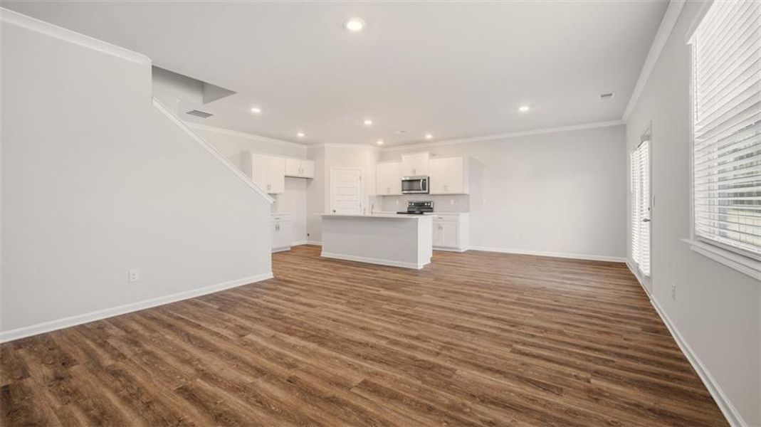 Spacious, unfurnished interior of a new home in Teamon Pointe, Griffin (Image 21).