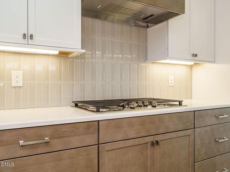 013-1280x960-kitchen