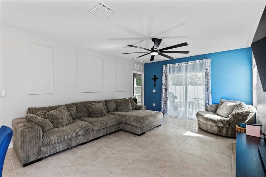 Furnished interior view inside a new home in Pelham Park, Deland (Image 7).