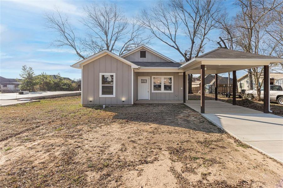 Image 22 of a home in .