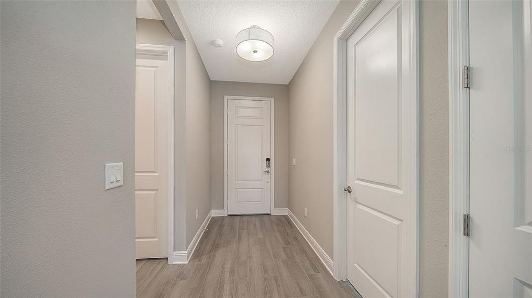 Spacious, unfurnished interior of a new home in Palm Grove, Lakewood Ranch (Image 22).