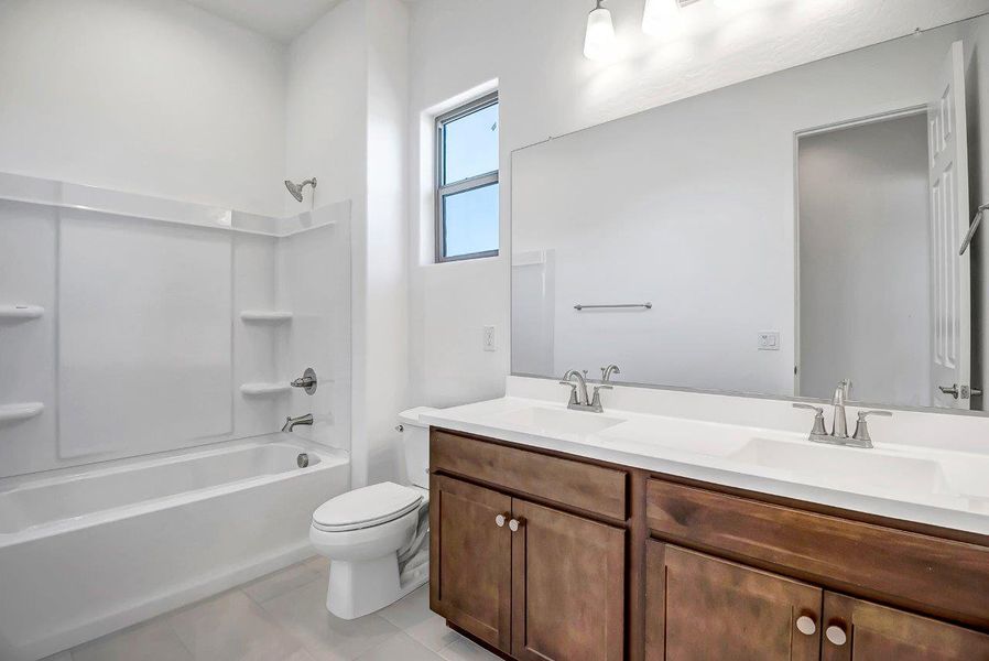 Furnished interior view inside a new home in Legends at Thunderbird, Glendale (Image 35). Furnished interior view inside a new home in Legends at Thunderbird, Glendale (Image 35).