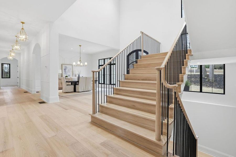 Spacious, unfurnished interior of a new home in , Johns Creek (Image 26).