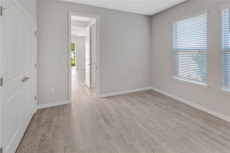 Spacious, unfurnished interior of a new home in , Riverview (Image 42). Spacious, unfurnished interior of a new home in , Riverview (Image 42).