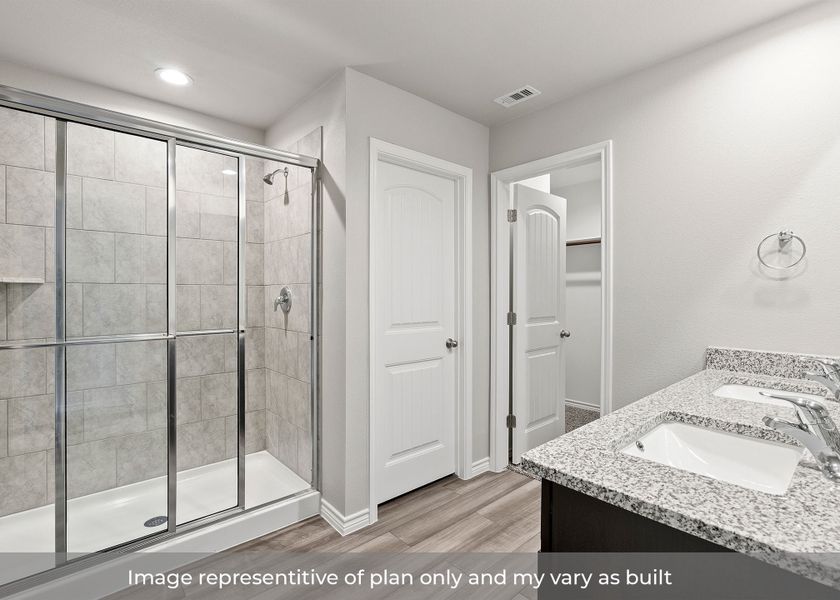 Image 26 representing the Bellvue by D.R. Horton in London Towne, Corpus Christi, TX.