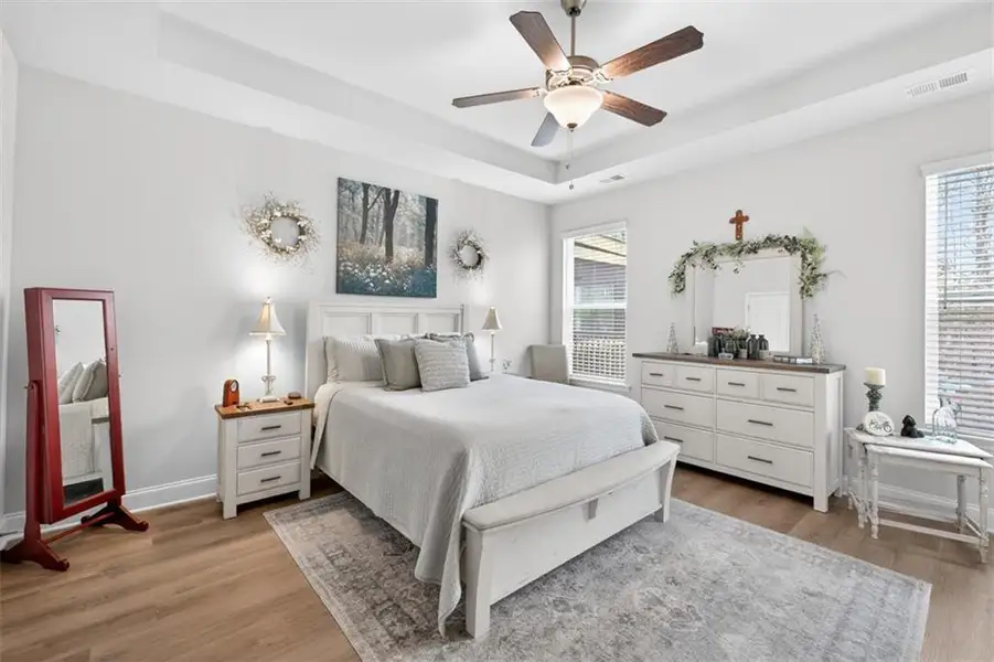 Furnished interior view inside a new home in , Hartwell (Image 9).