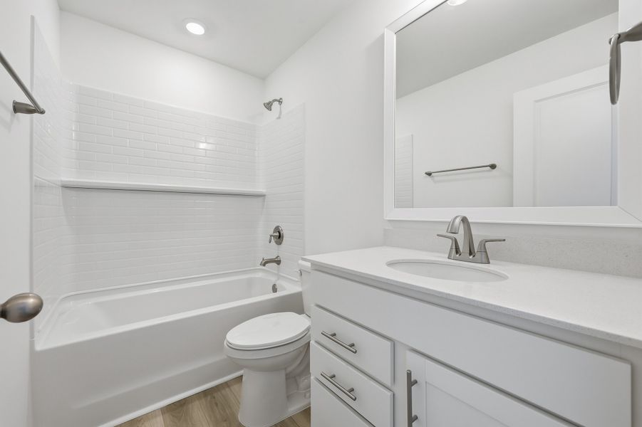 Representative furnished interior of a home built from the Habersham II by Great Southern Homes in Edgefield, Loris (Image 15).