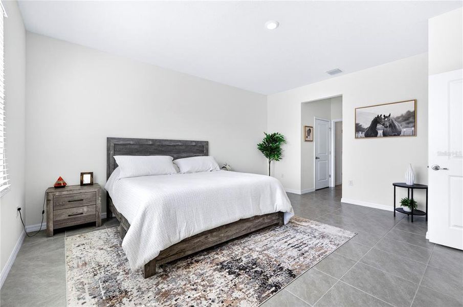 Furnished interior view inside a new home in , Ocala (Image 29).